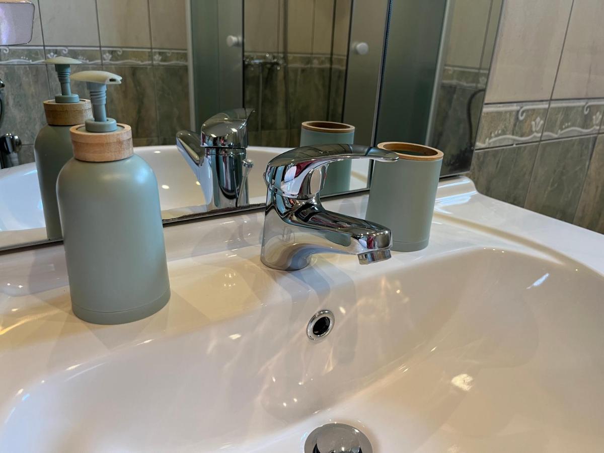 Holiday Home Bozica Licko Lesce Екстер'єр фото