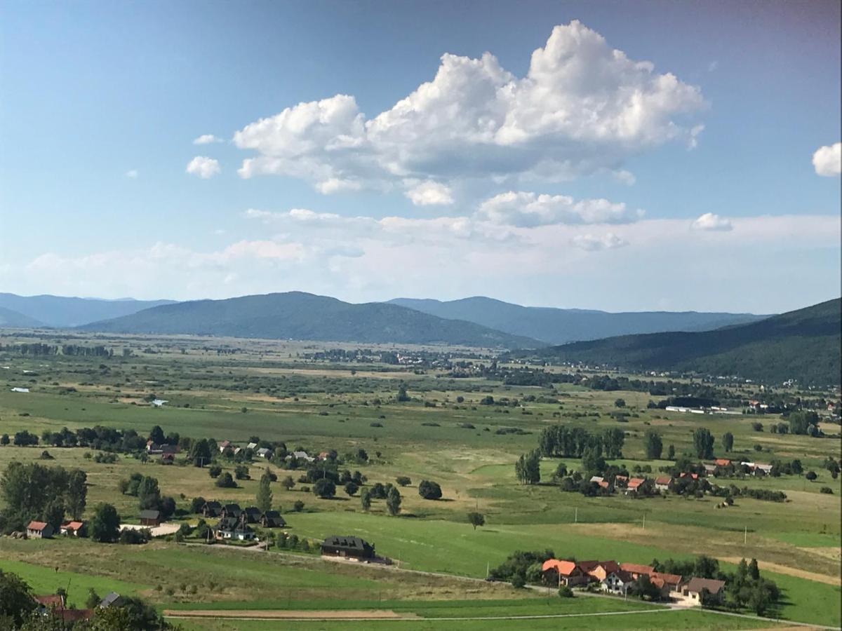 Holiday Home Bozica Licko Lesce Екстер'єр фото